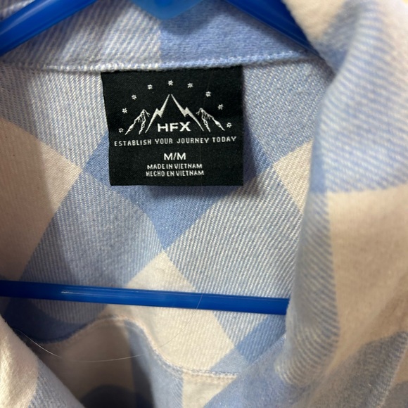 Ladies “heavy” button up flannel. Size Medium - Picture 2 of 2